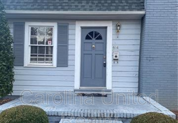 614 WOODRUFF PL