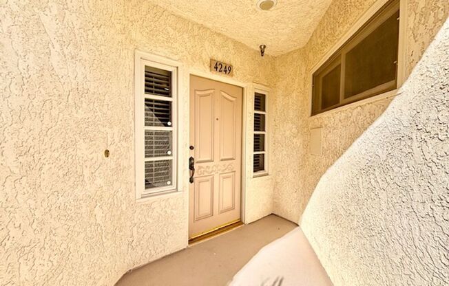 Oxnard | Channel Islands Harbor | 3 Bed + 2 Bath | Luxurious Waterfront Condo | Gated Community | 4249 Harbour Island
