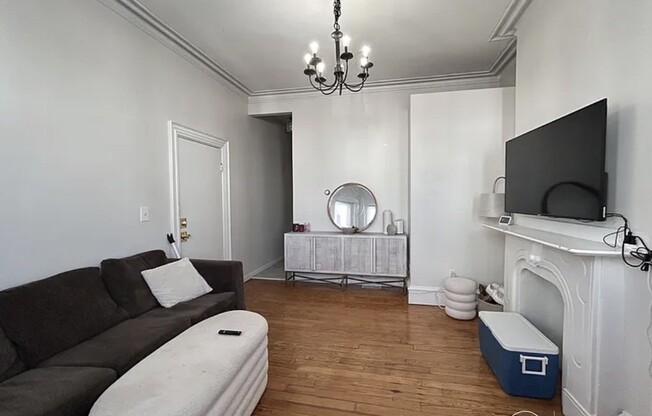 291 E ST