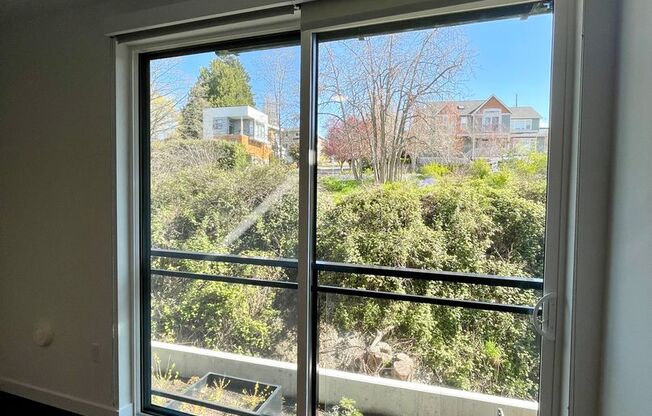 1 bed, 1 bath, 583 sqft, $1,995, Unit 301 - MFTE