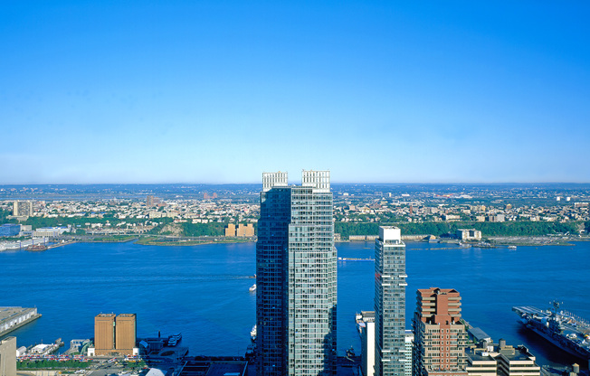 2 beds, 2 baths, $11,880, Unit 44M