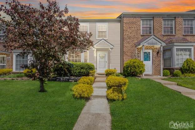 334 KNIGHT CT