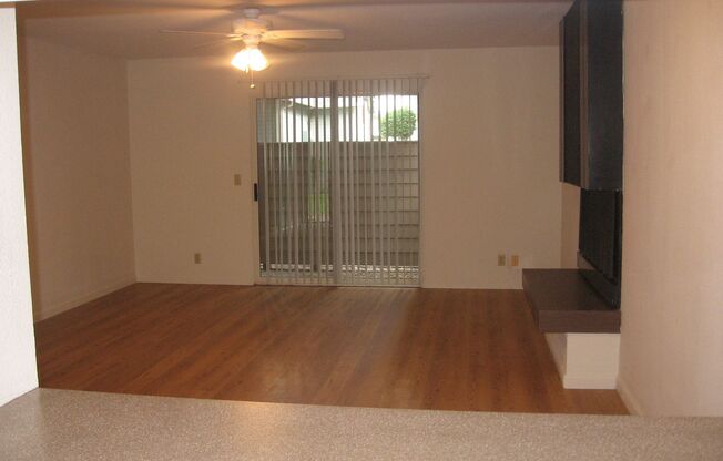 2 beds, 2 baths, 1,012 sqft, $2,195, Unit 120