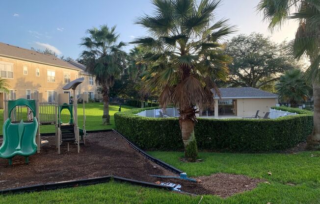 Gated 3/2.5 Townhouse with Garage in Altamonte Springs!