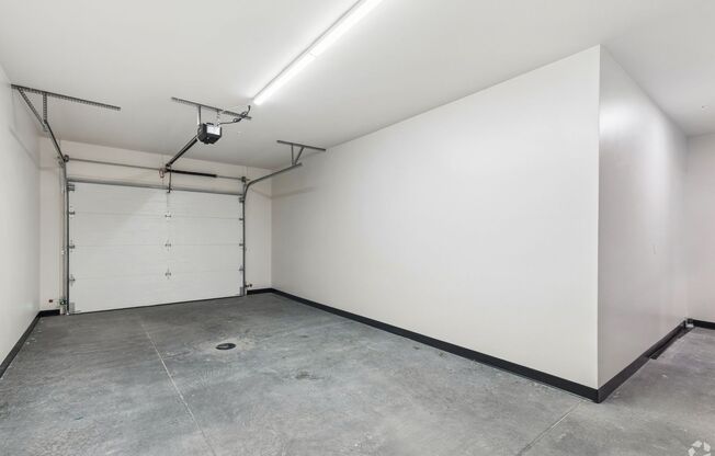 1 bed, 1 bath, 800 sqft, $1,485, Unit 19