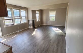 2 beds, 1 bath, $1,320, Unit 1