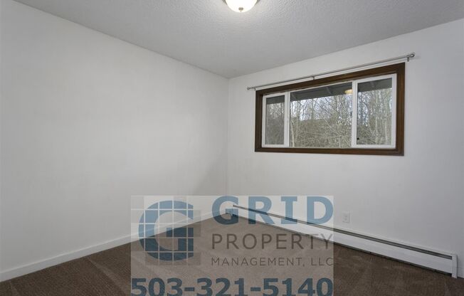 2 beds, 1 bath, $1,600, Unit 3205