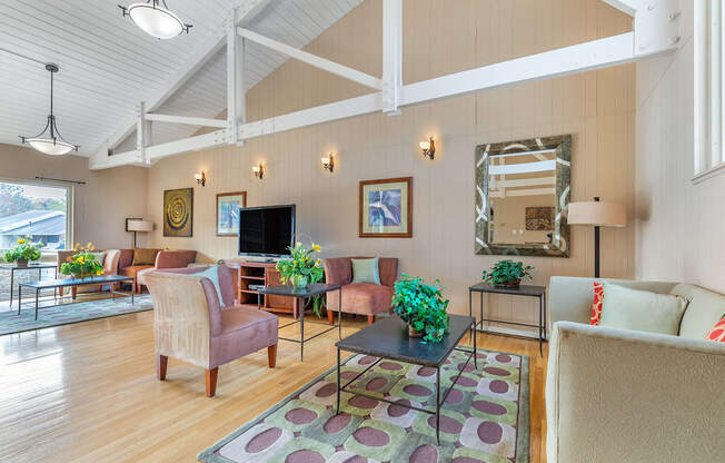 Community Room at The Apartments at Saddle Brooke, Cockeysville