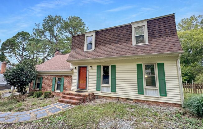 Charming Dutch Colonial Just Minutes from the River – Spacious 4-Bedroom Home with a Modern Touch!