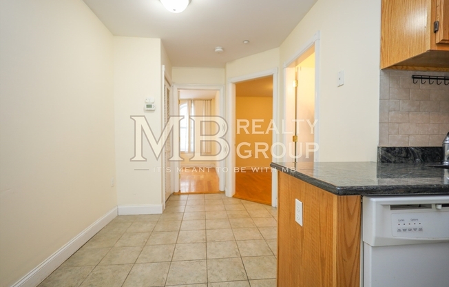 2 beds, 1 bath, 625 sqft, $3,600, Unit 203