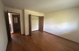 2 beds, 1 bath, $1,490, Unit 826-D2