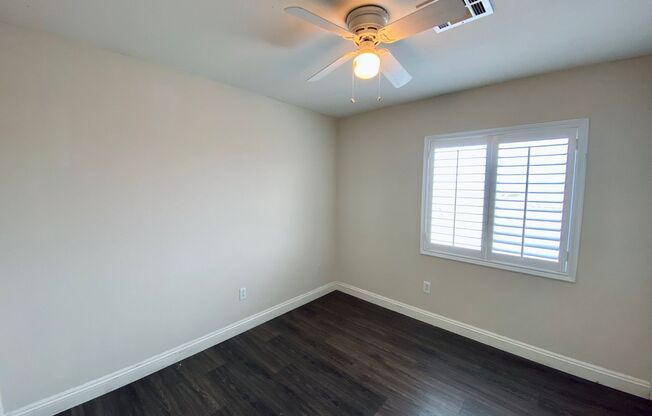 3 beds, 3 baths, $2,050