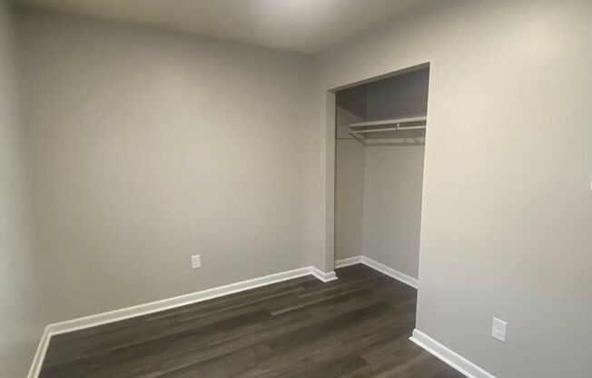 3 beds, 1 bath, $750, Unit Bldg 5 Apt C