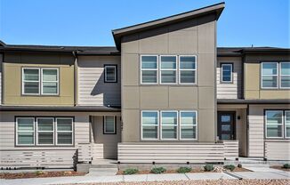 Spacious 2-Bedroom Condo with Dual Suites – 1,733 Sq Ft – Mountain Views