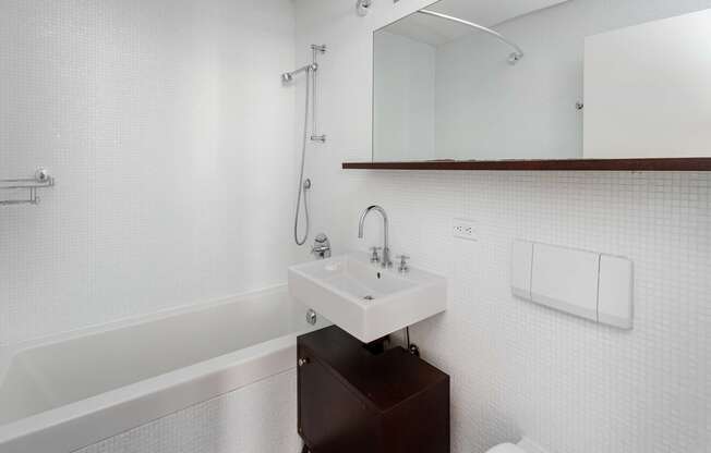 21 ASTOR PL
