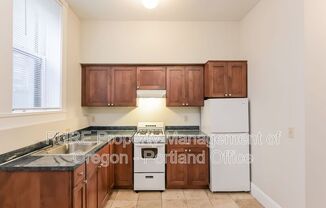 2167 SW Yamhill St