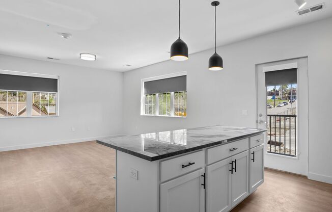 1 bed, 1 bath, 747 sqft, $1,420, Unit 210