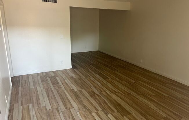 1 Bedroom 1 Bath In Central Las Vegas