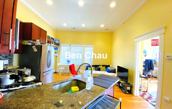 156 MAGAZINE ST