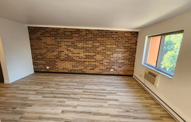 JER &amp; Associates 4900-70