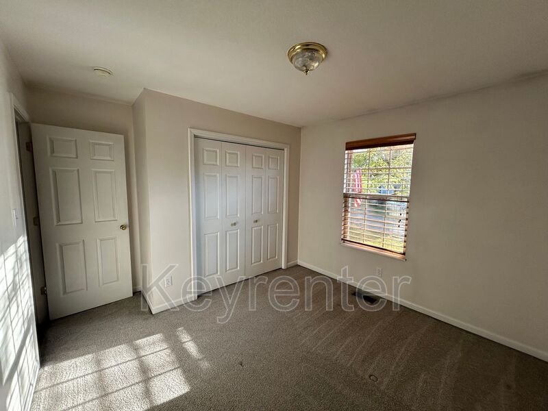 4417 FAWNIE LN