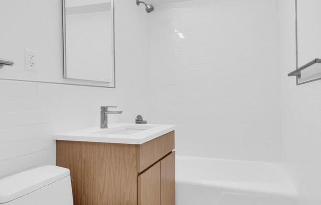 2 beds, 2 baths, 1,259 sqft, $9,167, Unit 5C