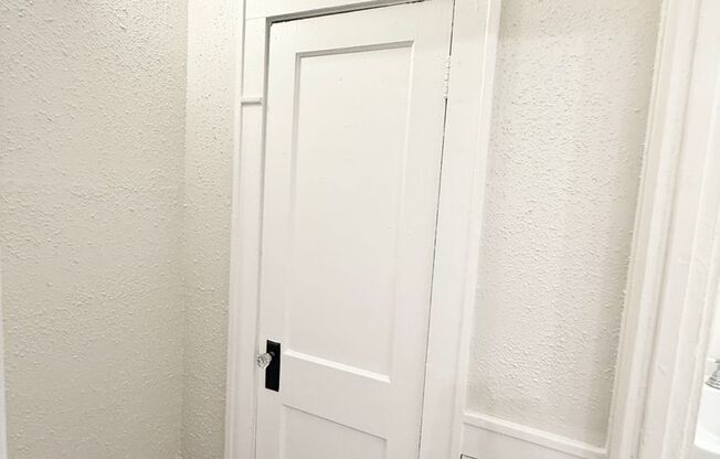 Studio, 1 bath, $935, Unit B2606