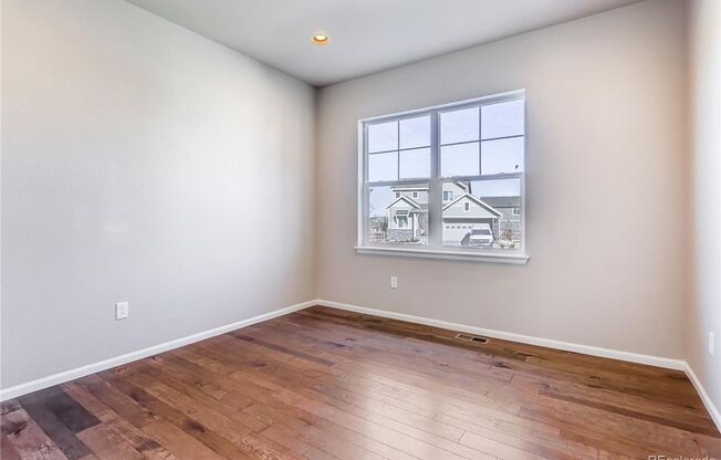 4 beds, 3.5 baths, $3,595