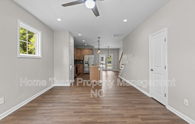 214 N GUTHRIE