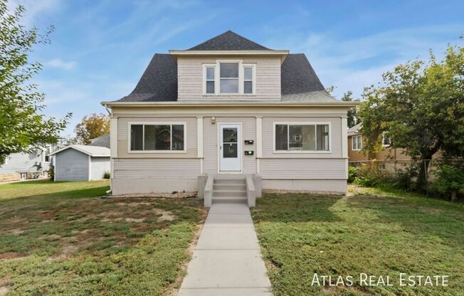 1904 S 8 AVE
