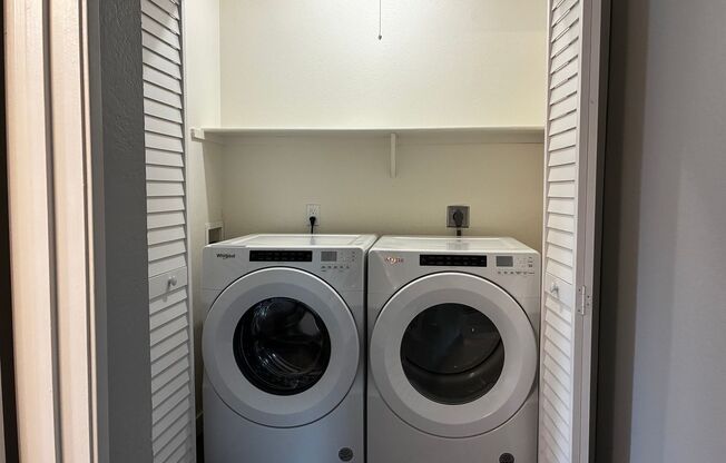 2 beds, 2 baths, 986 sqft, $2,750, Unit 546