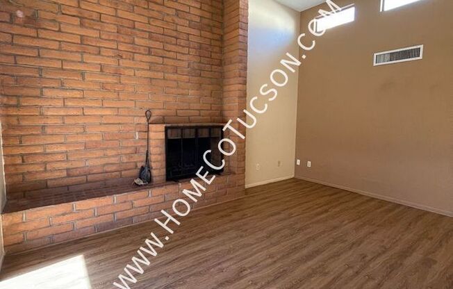 3873 N PASATIEMPO PL