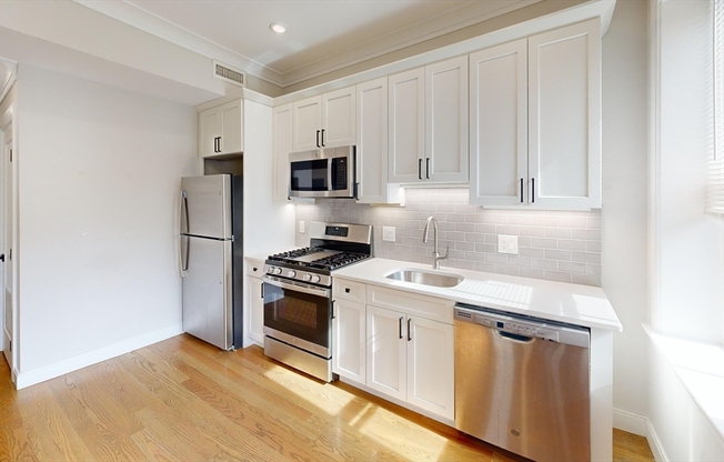 1 bed, 1 bath, 650 sqft, $2,895, Unit 4