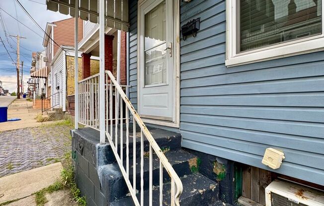 419 Taylor Street (Full Service)