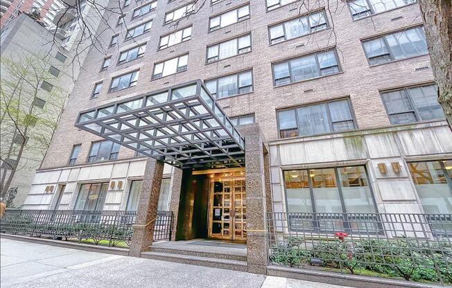 2 beds, 1 bath, 600 sqft, $5,499, Unit 5-B