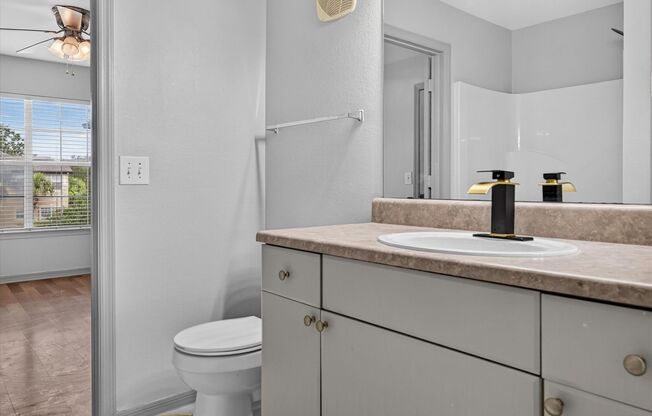 2 beds, 2 baths, 1,283 sqft, $1,795, Unit 10961 Burnt Mill Rd # 436 (TP)