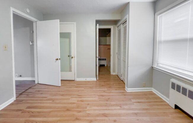 1 bed, 1 bath, 600 sqft, $675, Unit 1518-4