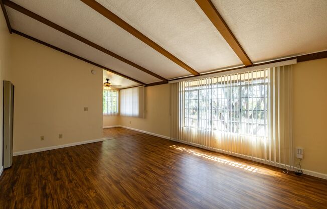 2 beds, 1 bath, 772 sqft, $2,595, Unit 530-4