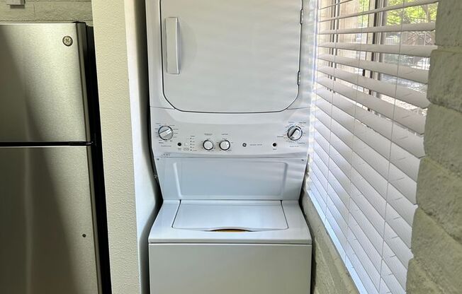 2 beds, 1 bath, 615 sqft, $1,225, Unit 207B