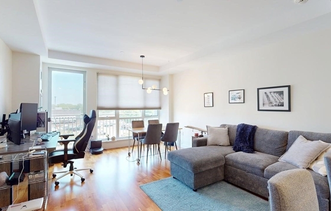 1 bed, 1 bath, 745 sqft, $3,000, Unit 506