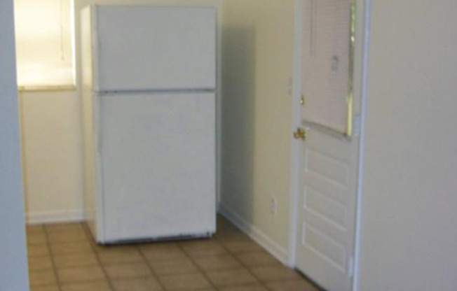 Cozy, Cute Tiny House, March, 2026 Move-in Date!