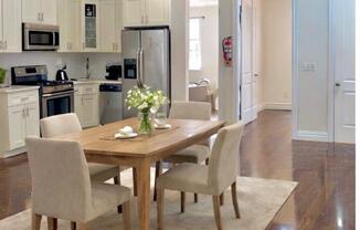 3 beds, 1 bath, 1,220 sqft, $3,800