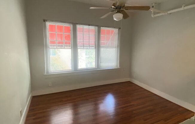 Studio, 1 bath, 314 sqft, $1,450, Unit 4