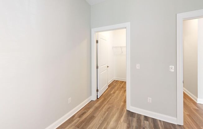 2 beds, 2 baths, 1,042 sqft, $3,025, Unit 7110