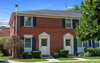 1835 NORTHWEST CT