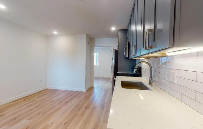 1344 46 N MARSTON ST