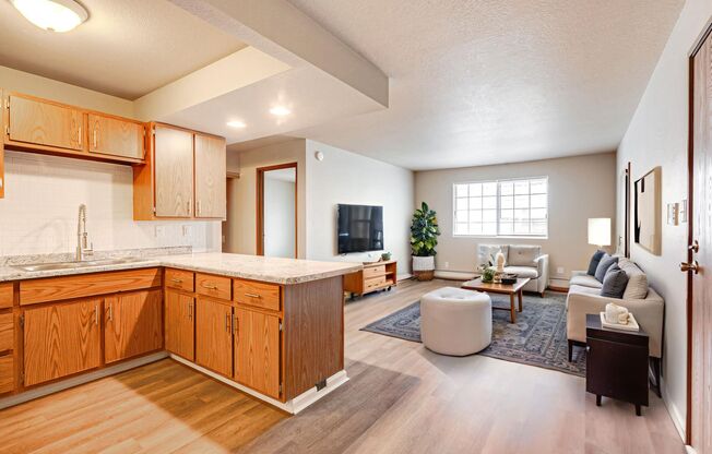 1 bed, 1 bath, 725 sqft, $1,099, Unit AA205