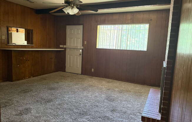 419 ROSEMONT