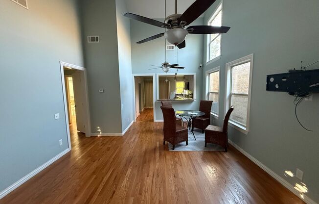 2 Bedroom, 2 Bath Home in Rosser Village!!!