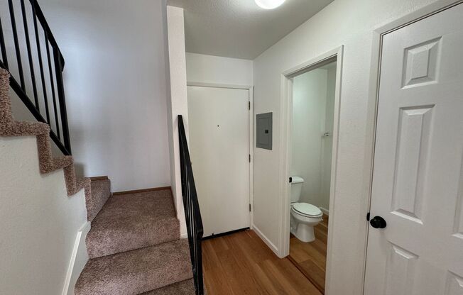 2 beds, 2.5 baths, $2,975, Unit 14